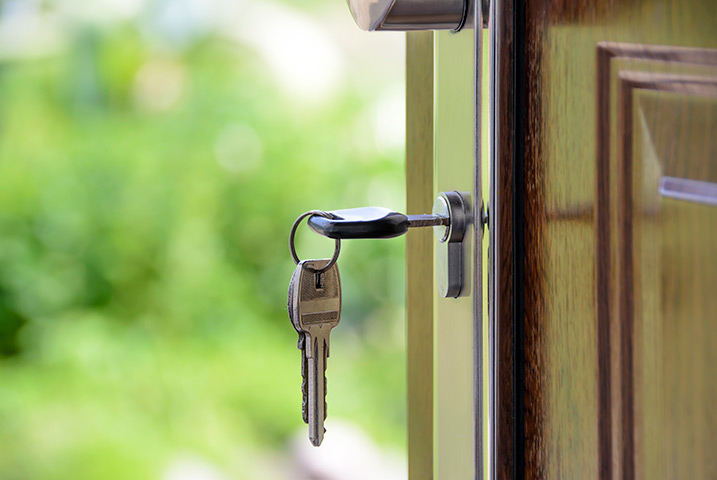 A2B Locks are able to provide local locksmiths in Dorking to repair your broken locks. 